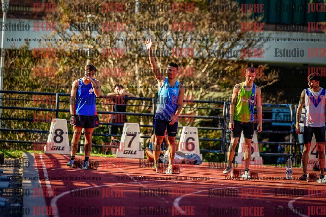 Fotos de los 100 m llanos de varones - FINAL