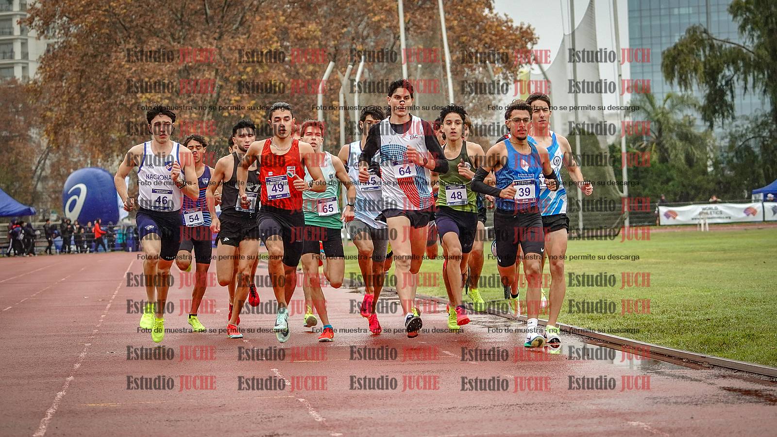 Fotos de los 1500 m llanos de varones