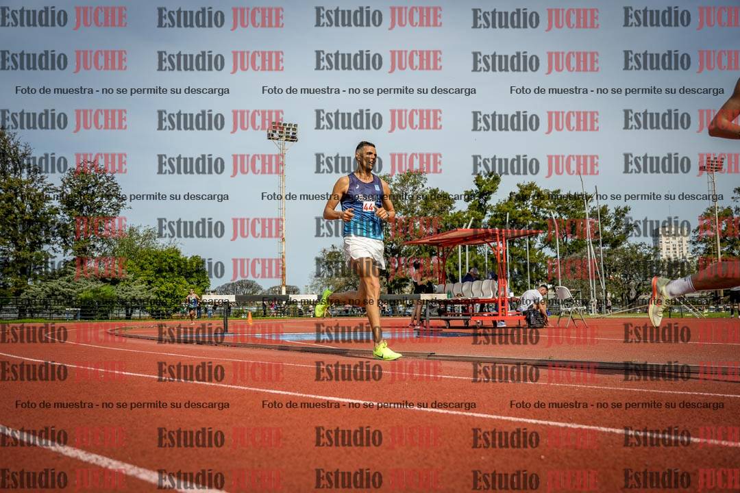 Fotos de los 3000 m llanos de varones