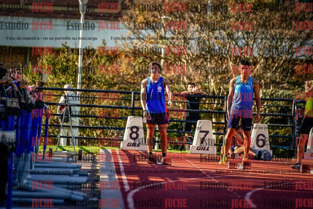 Fotos de los 100 m llanos de varones - FINAL