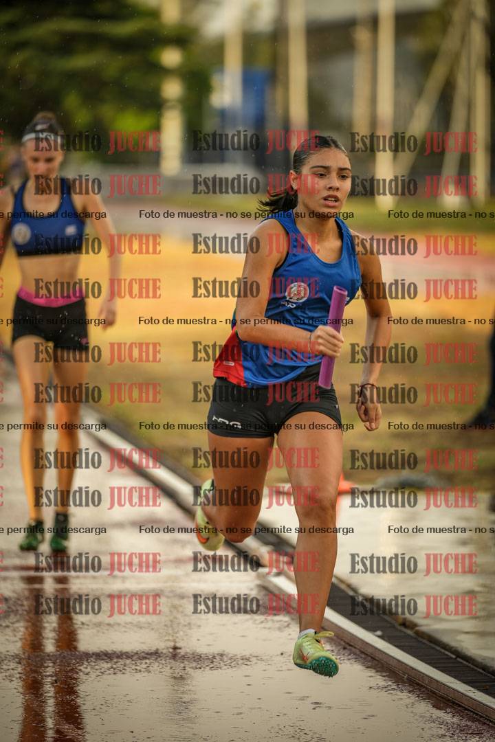 Fotos de las Postas 4x400 m de mujeres