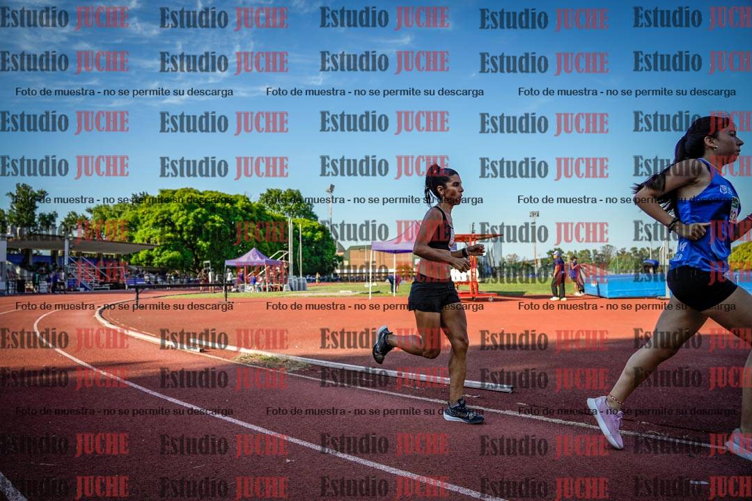 Fotos de los 1500 m llanos de mujeres