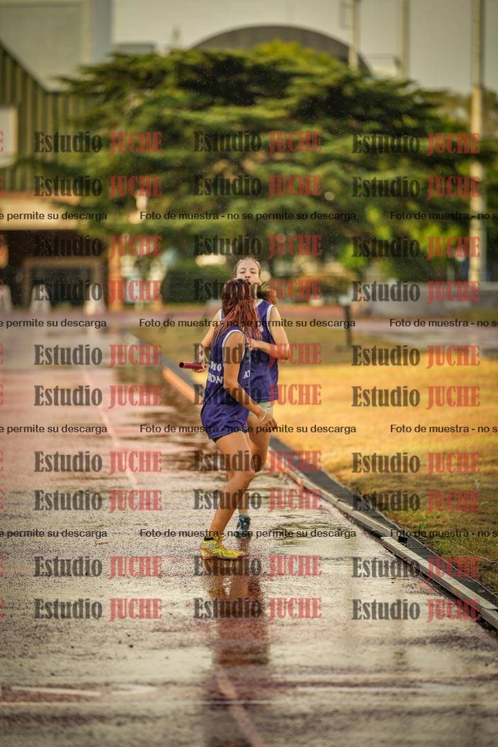 Fotos de las Postas 4x400 m de mujeres
