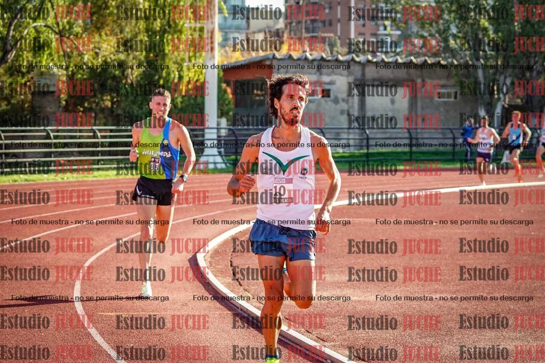 Fotos de los 3000 m llanos de varones