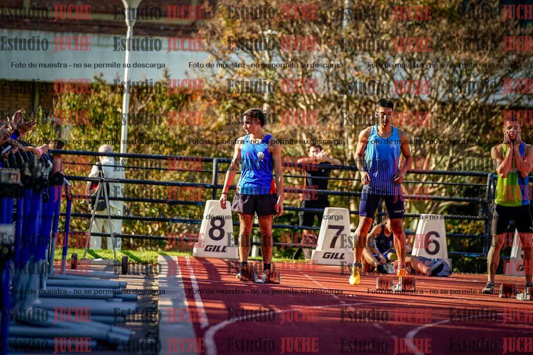 Fotos de los 100 m llanos de varones - FINAL