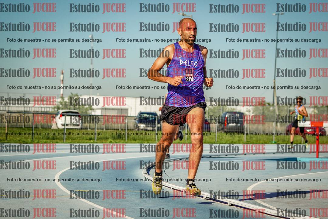 Fotos de los 3000 m llanos de varones