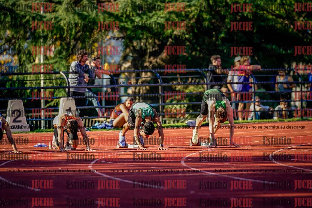 Fotos de los 100 m llanos de varones - FINAL