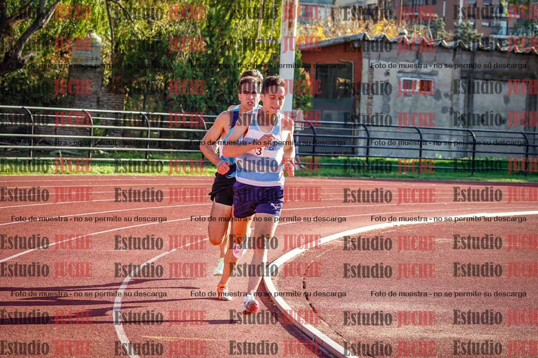 Fotos de los 3000 m llanos de varones