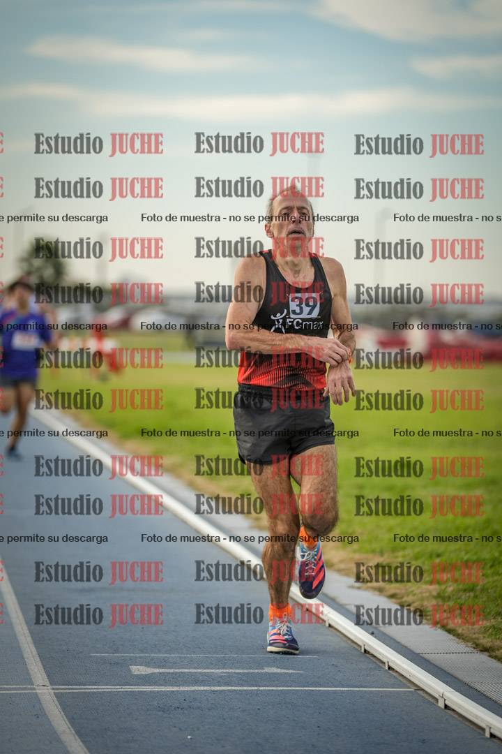 Fotos de los 1500 m llanos de varones