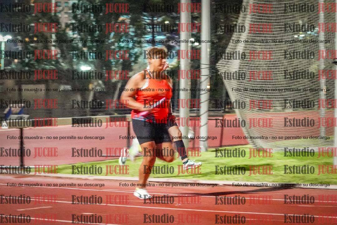 Fotos de las postas 4x100 m mixtas