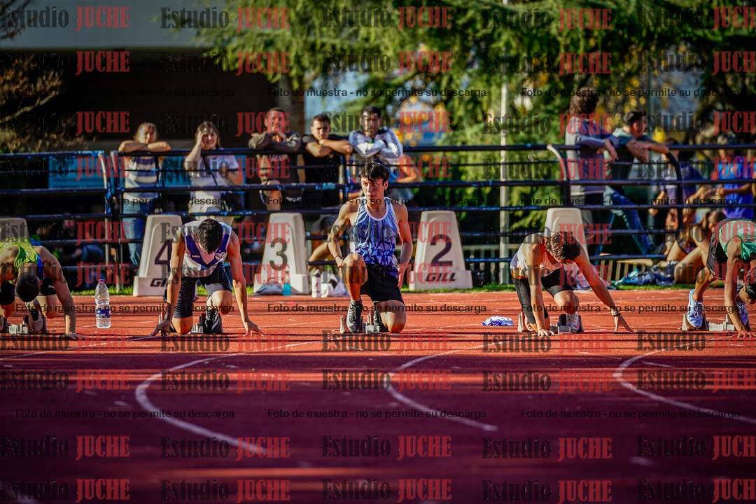 Fotos de los 100 m llanos de varones - FINAL
