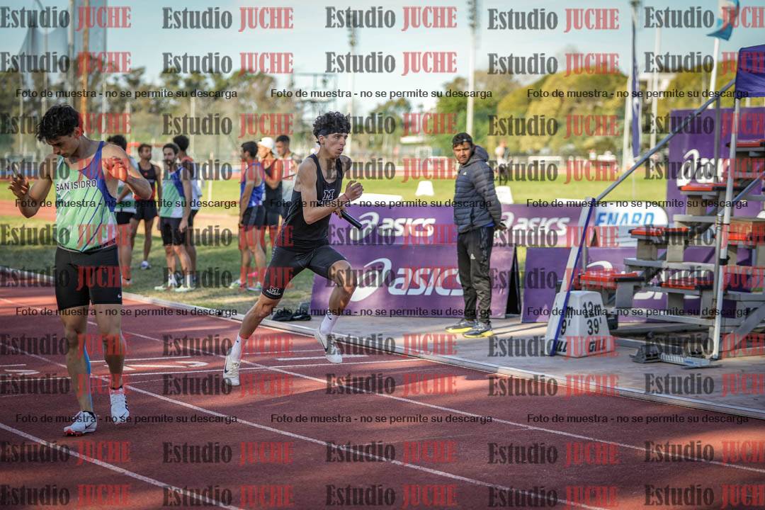 Fotos de las Postas 4x400 m de varones
