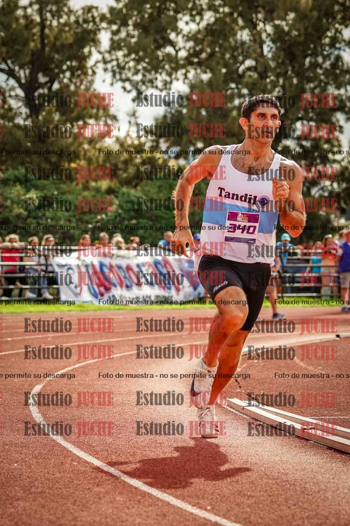 Fotos de los 800 m llanos de varones