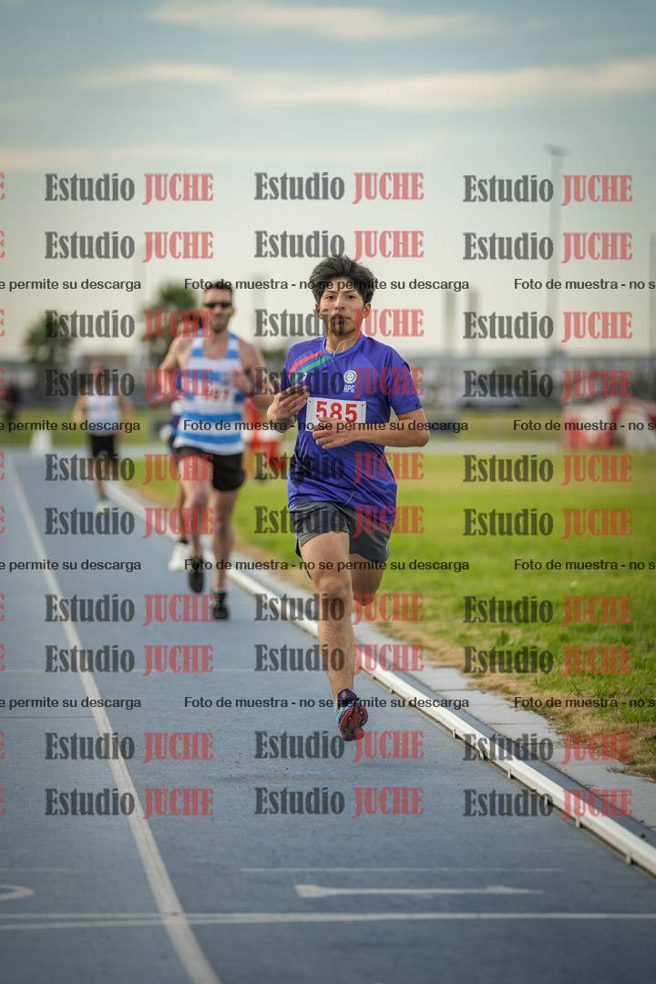 Fotos de los 1500 m llanos de varones