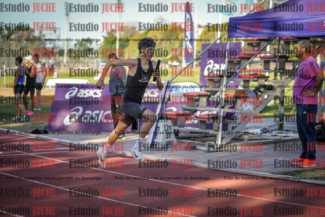 Fotos de las Postas 4x400 m de varones