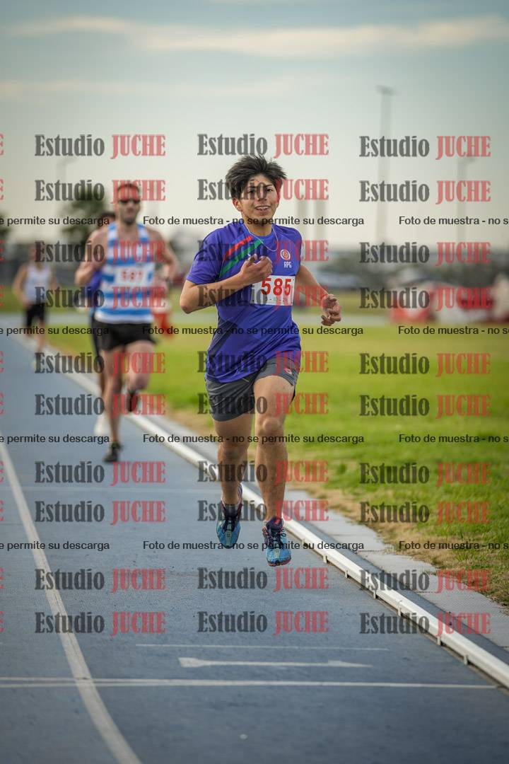 Fotos de los 1500 m llanos de varones