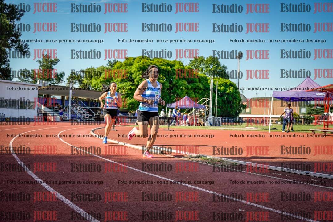 Fotos de los 1500 m llanos de mujeres