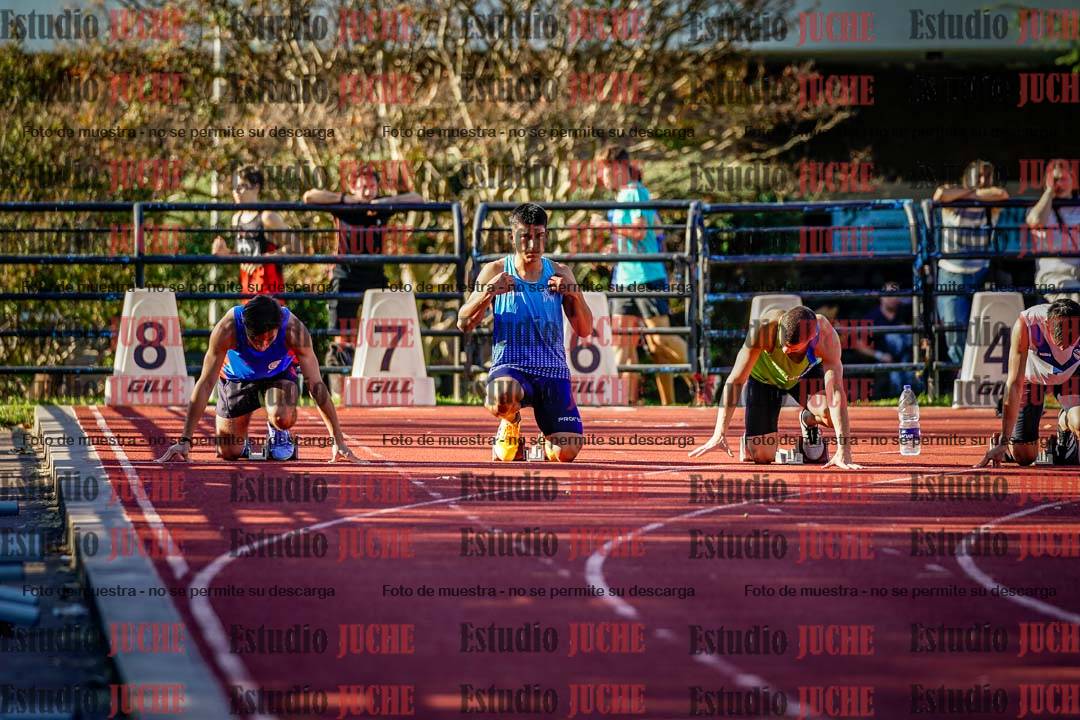 Fotos de los 100 m llanos de varones - FINAL
