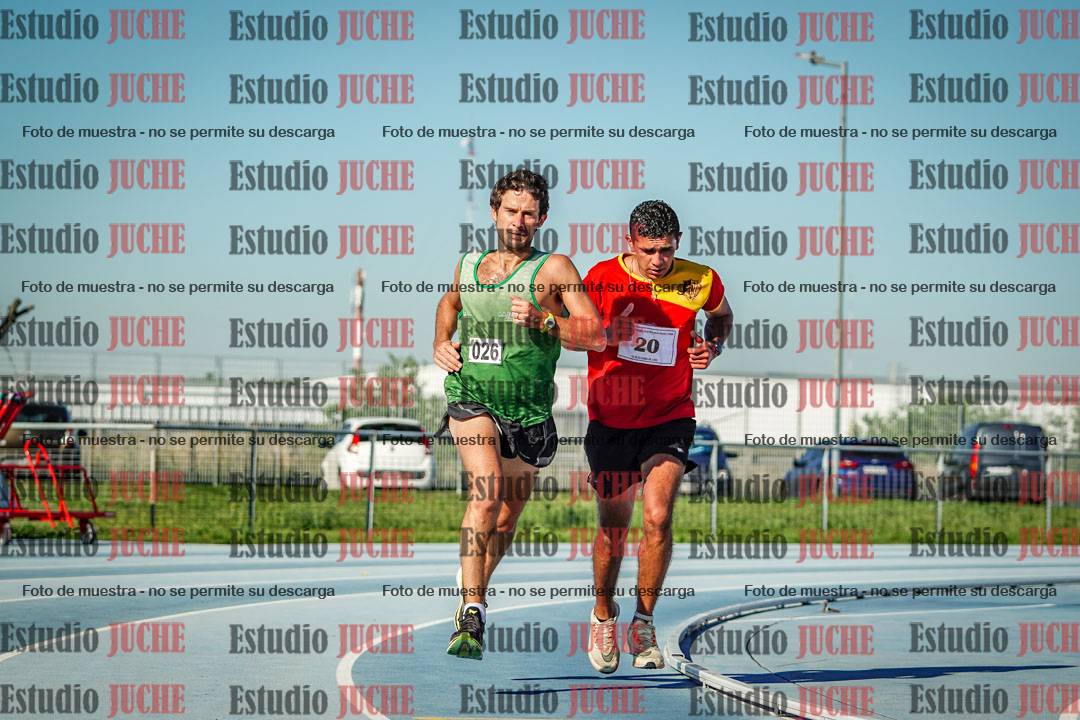 Fotos de los 3000 m llanos de varones
