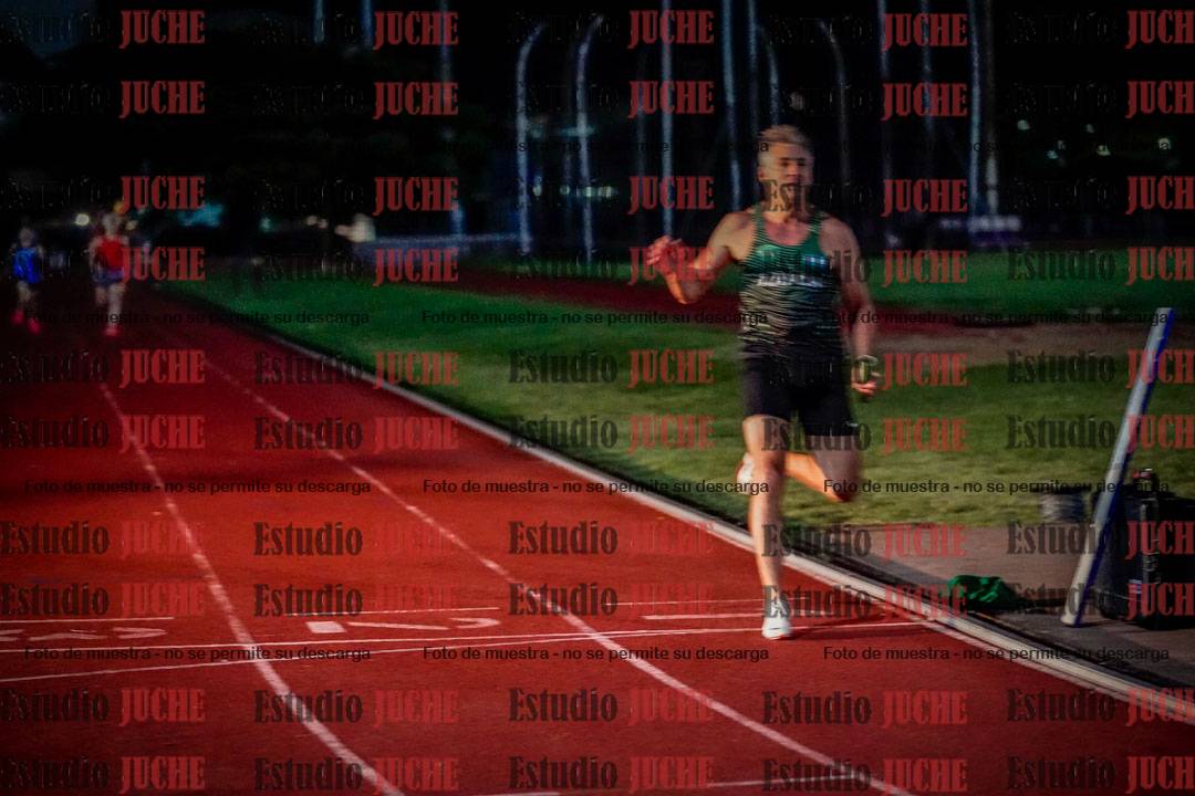 Fotos de las postas 4x100 m mixtas