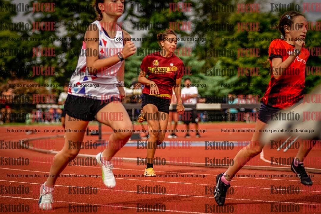 Fotos de los 150 m de mujeres