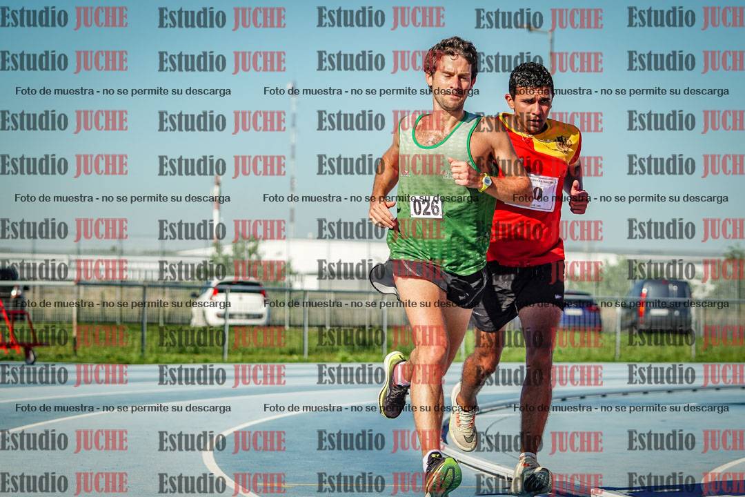 Fotos de los 3000 m llanos de varones