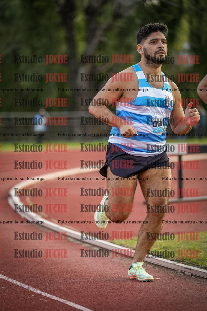 Fotos de los 1500 m llanos de varones