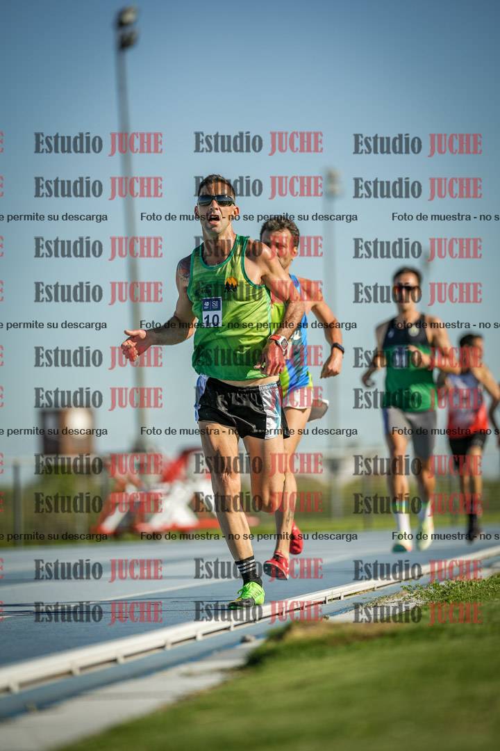Fotos de los 3000 m llanos de varones