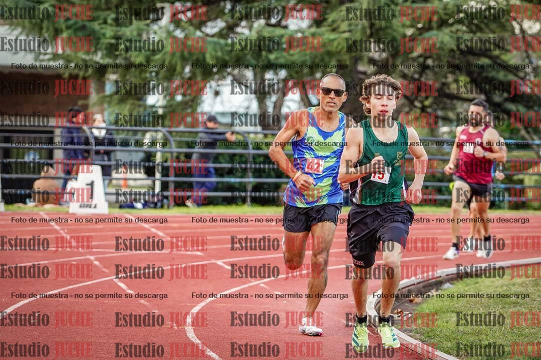 Fotos de los 1500 m llanos de varones