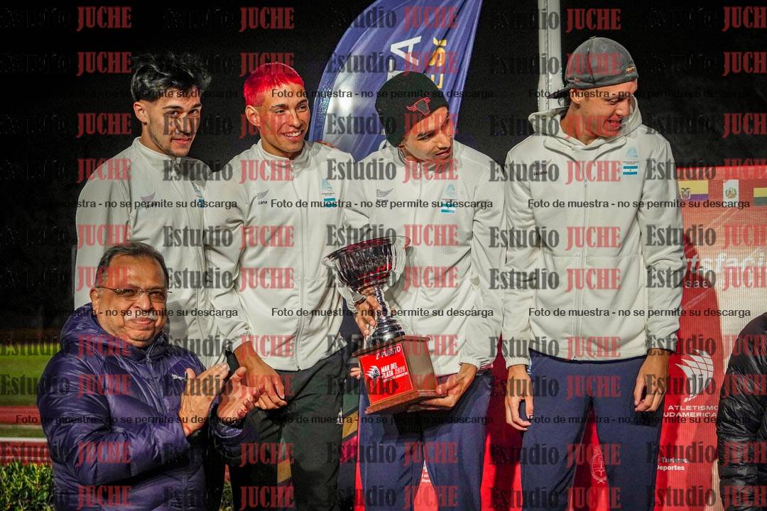 Fotos de algunos extras y podios del día 3