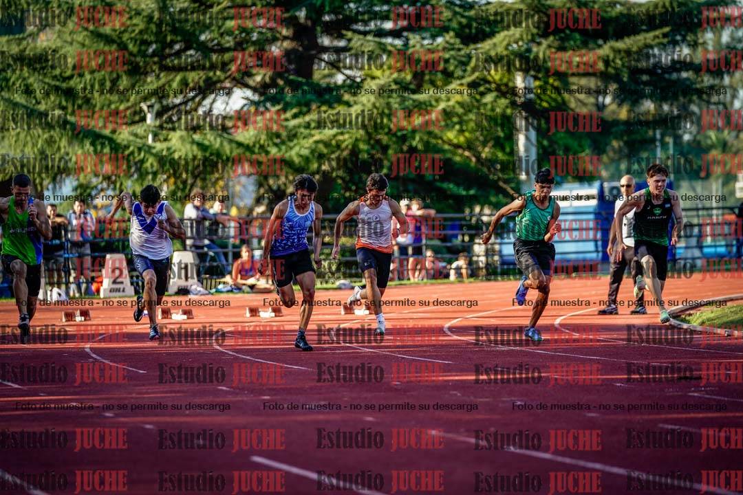Fotos de los 100 m llanos de varones - FINAL