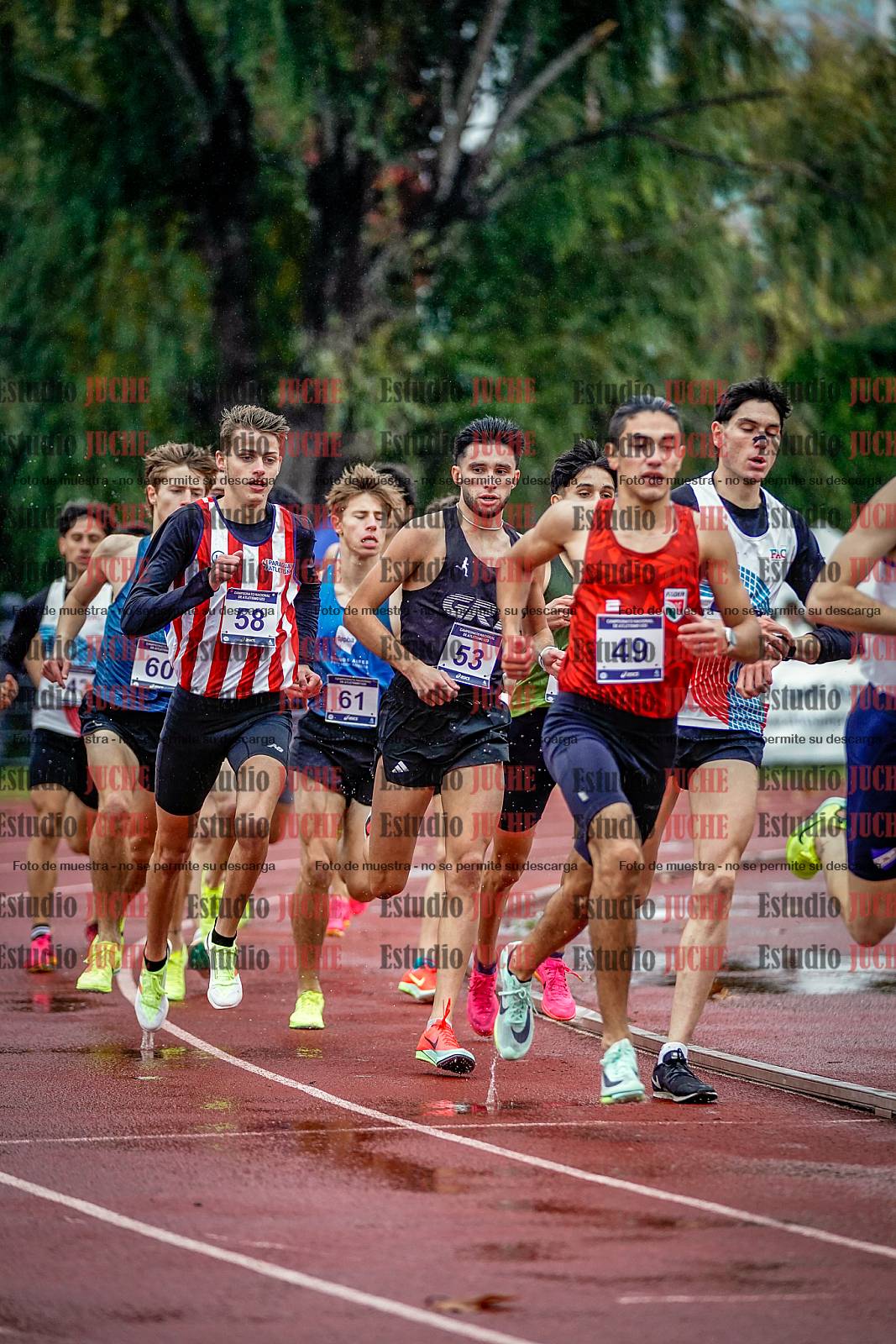 Fotos de los 1500 m llanos de varones