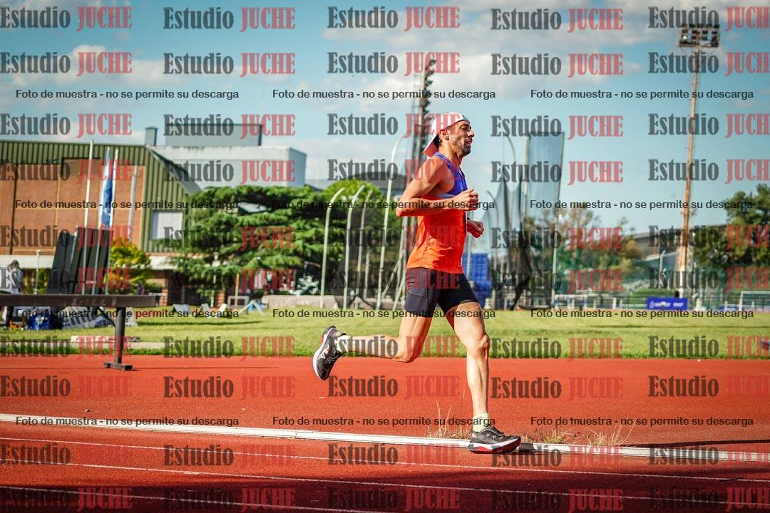 Fotos de los 3000 m llanos de varones