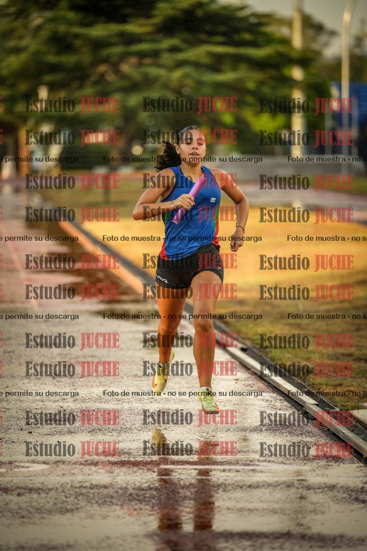 Fotos de las Postas 4x400 m de mujeres