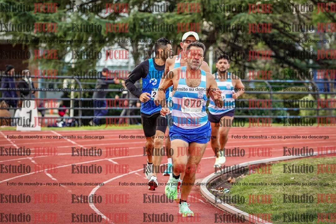 Fotos de los 1500 m llanos de varones