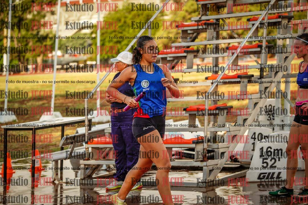 Fotos de las Postas 4x400 m de mujeres