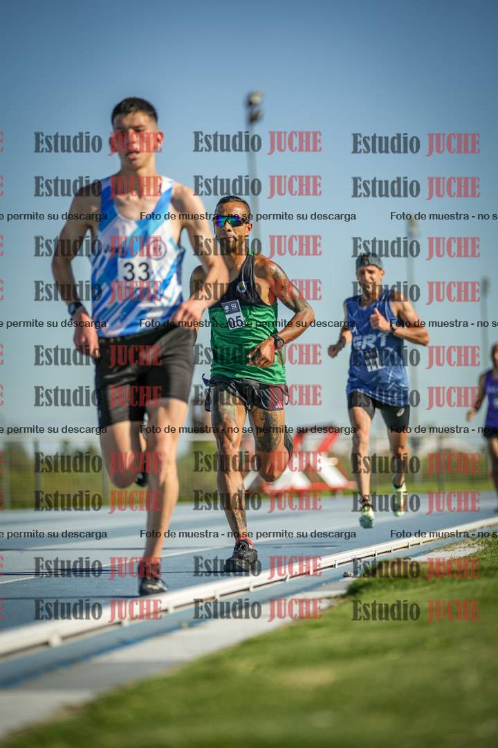 Fotos de los 3000 m llanos de varones