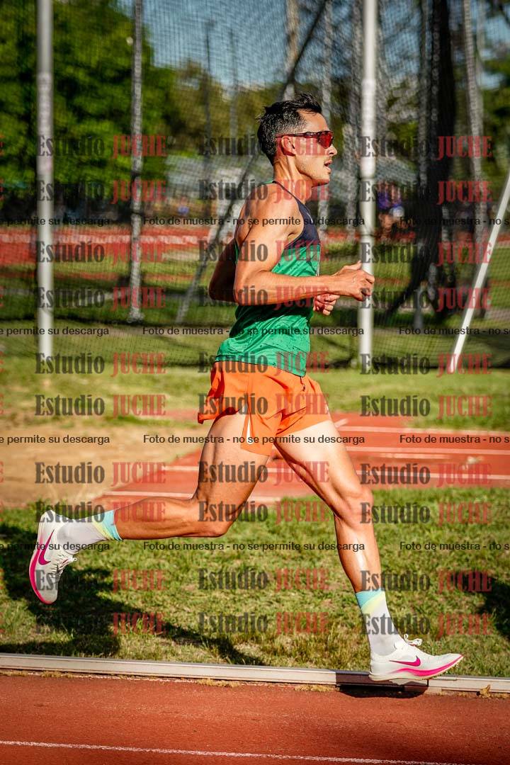 Fotos de los 3000 m llanos de varones