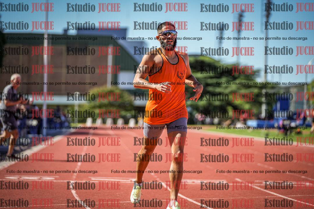 Fotos de los 400 m llanos de varones