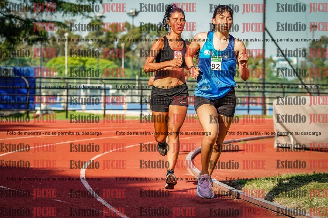Fotos de los 1500 m llanos de mujeres