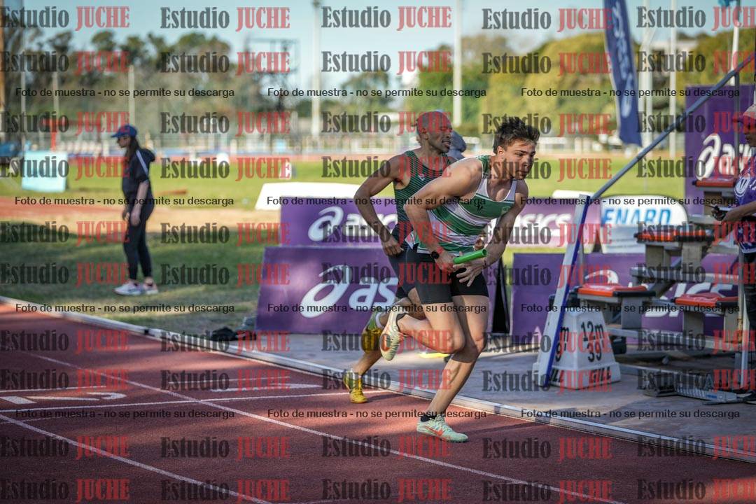 Fotos de las Postas 4x400 m de varones