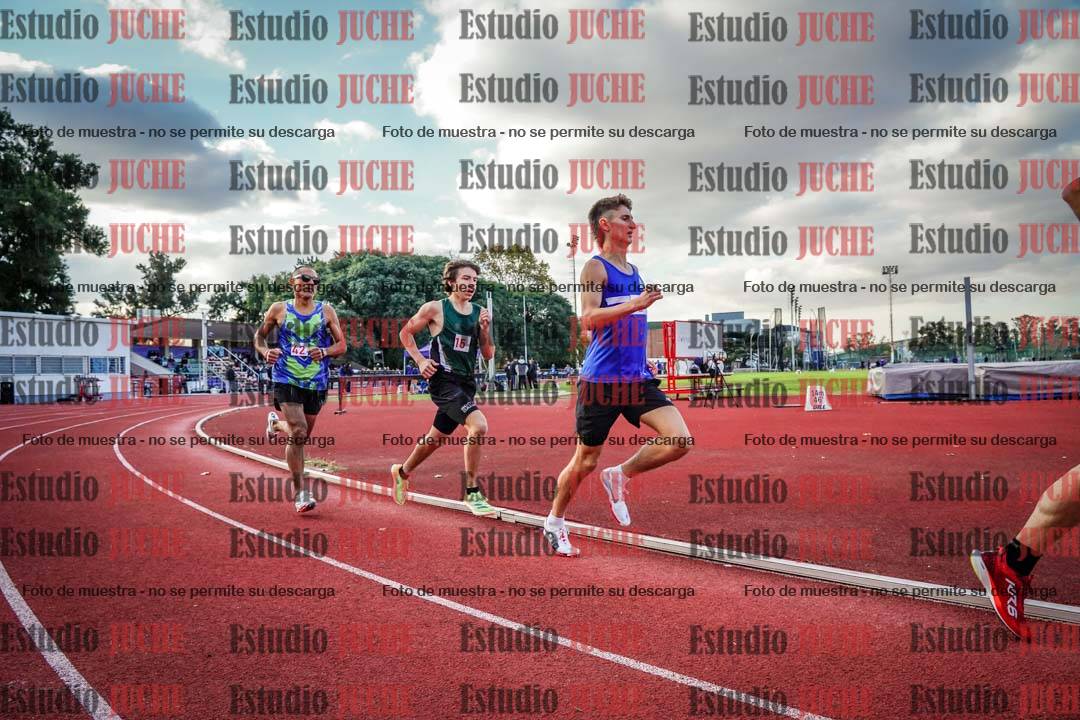 Fotos de los 1500 m llanos de varones