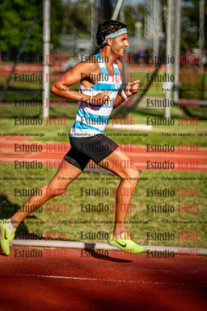Fotos de los 3000 m llanos de varones