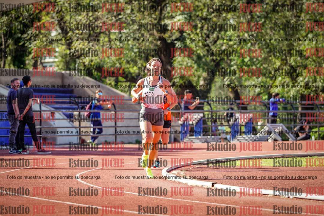 Fotos de los 5000 m llanos de mujeres y varones