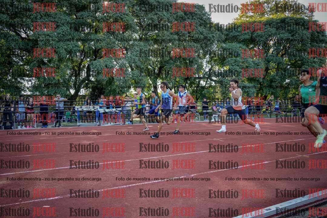 Fotos de los 100 m llanos de varones - FINAL