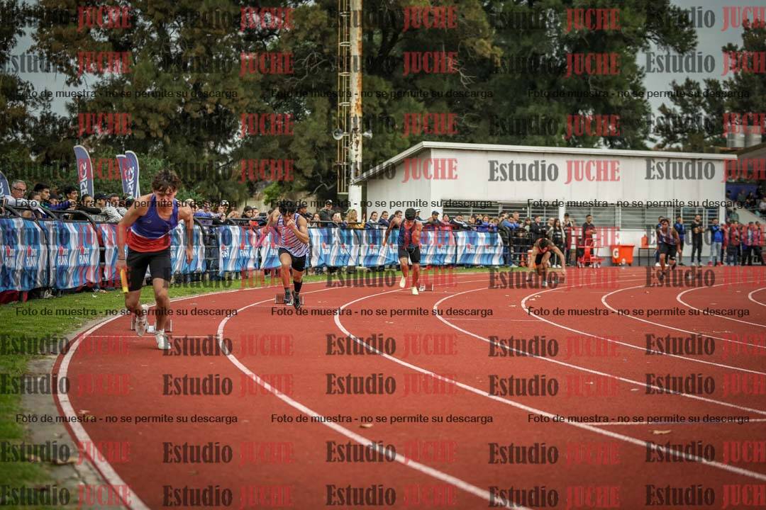 Fotos de las postas 4x100 m llanos de varones