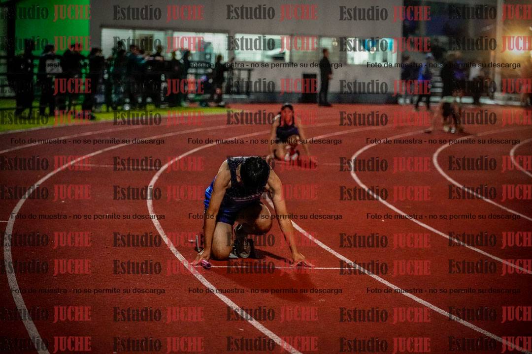 Fotos de las postas 4x400 m mixtas