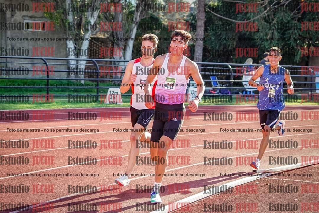 Fotos de los 3000 m llanos de varones