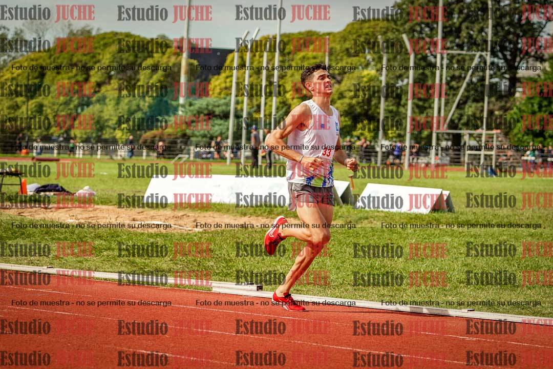 Fotos de los 800 m llanos de varones
