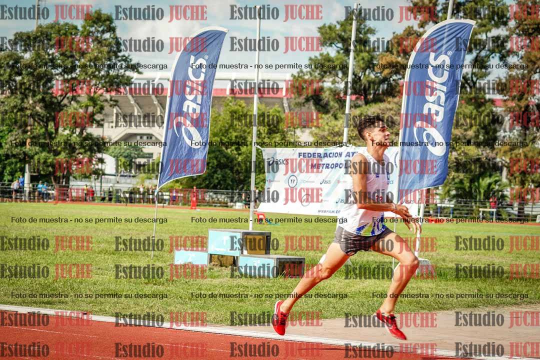 Fotos de los 800 m llanos de varones